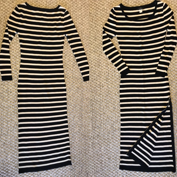 stnt Style C Delemazure Dresses & Skirts - Black & White/off-white stripped maxi sweaterdress